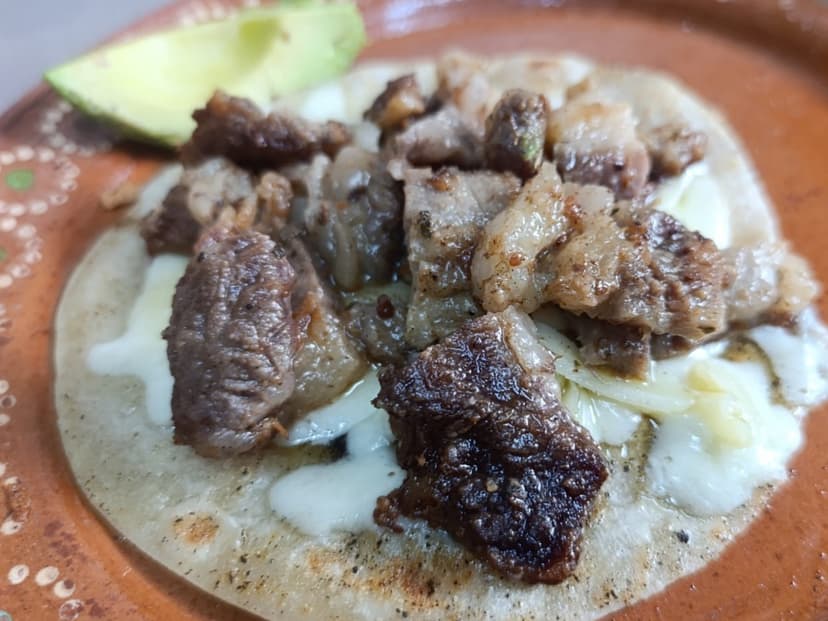 Tacos El Agujón Chio