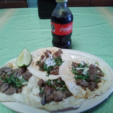 Taquito Cecina
