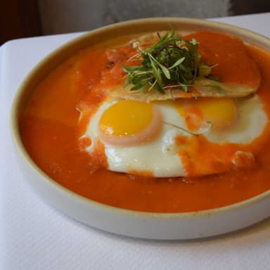 Huevos Capuchinos (2 Pzas.)
