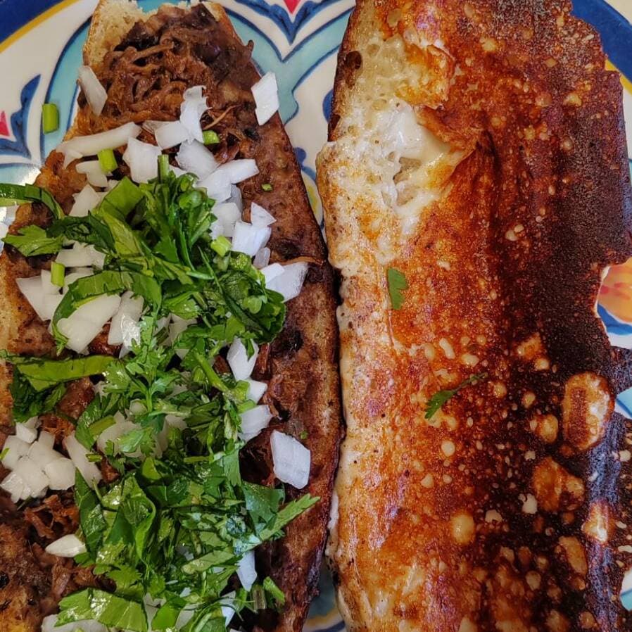 Lonche de Birria (Torta)