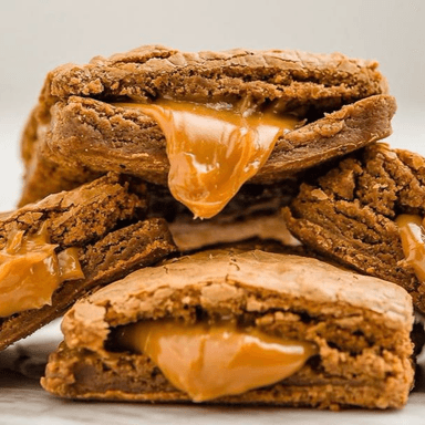 Brownie Relleno de Arequipe
