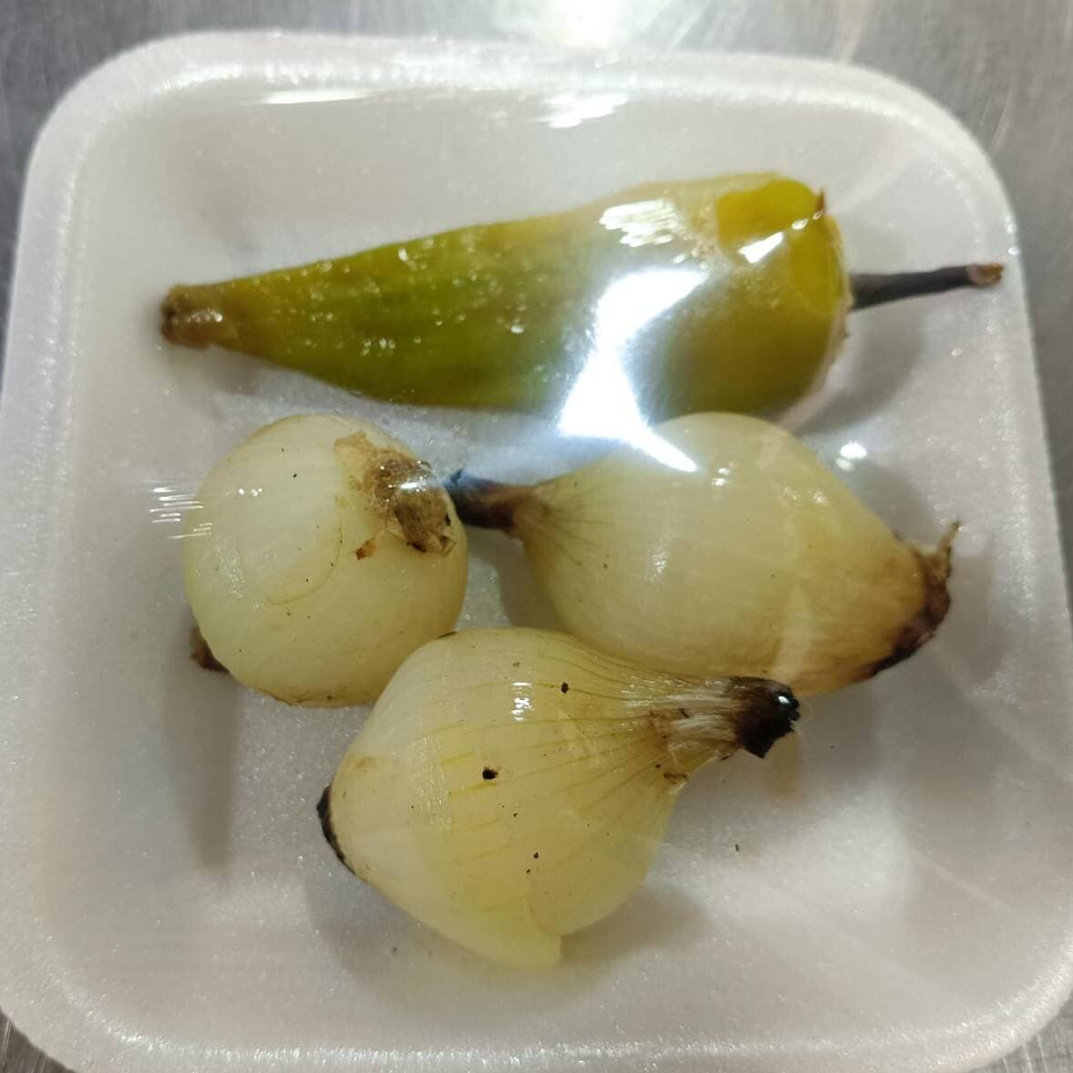 Plato de Cebollas y Chiles