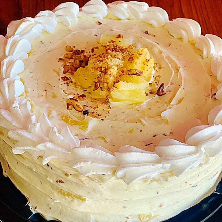 Pastel Chico Piña y Nuez