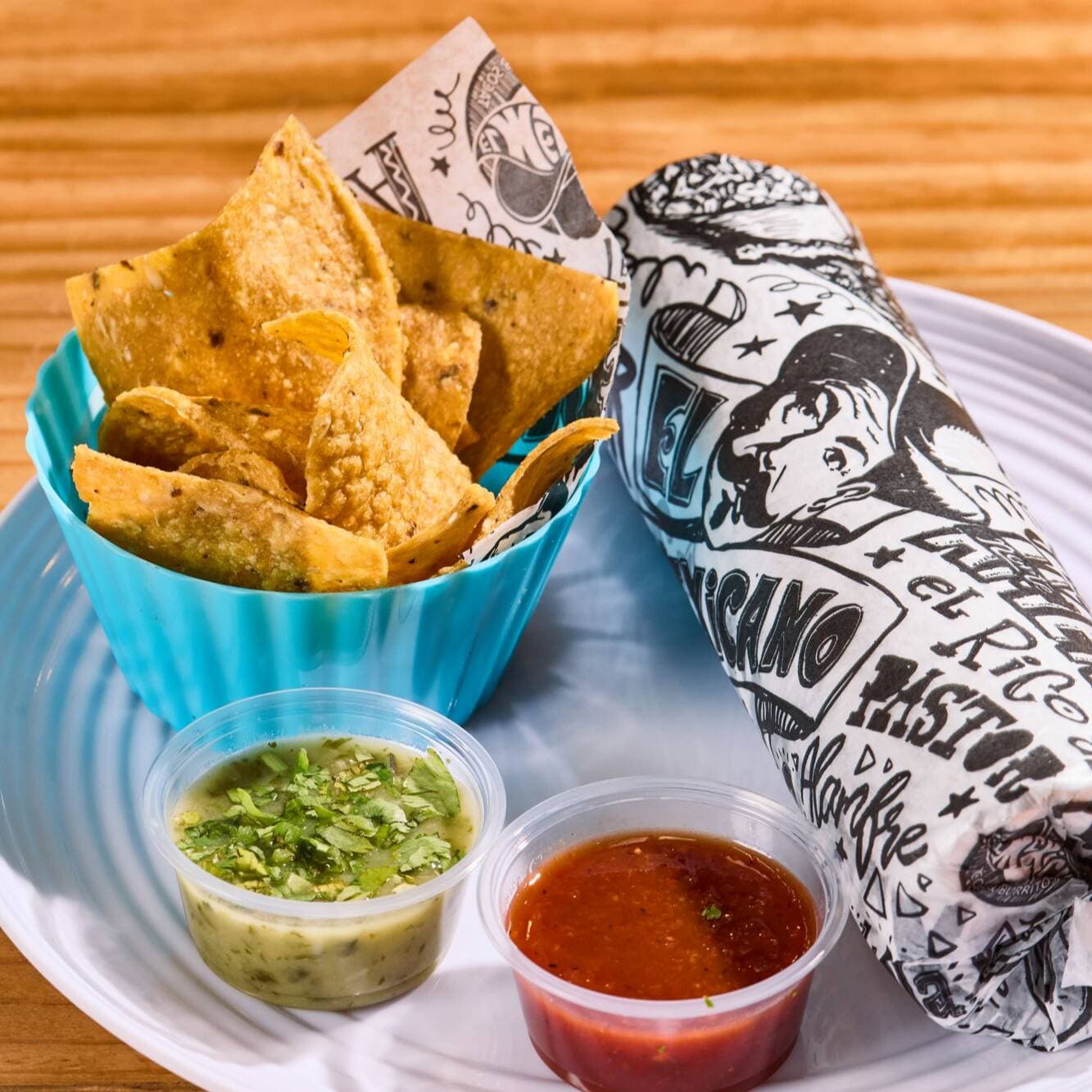 Burrito  + Nachitos