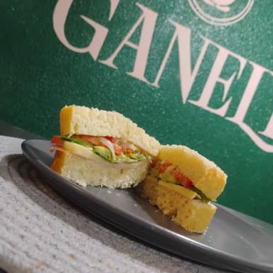 Sándwich de Jamón y Queso