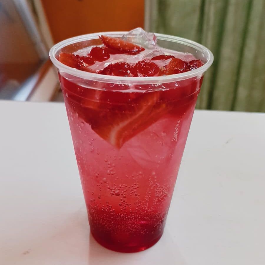 SODA DE ITALIANA DE FRESA 🍓