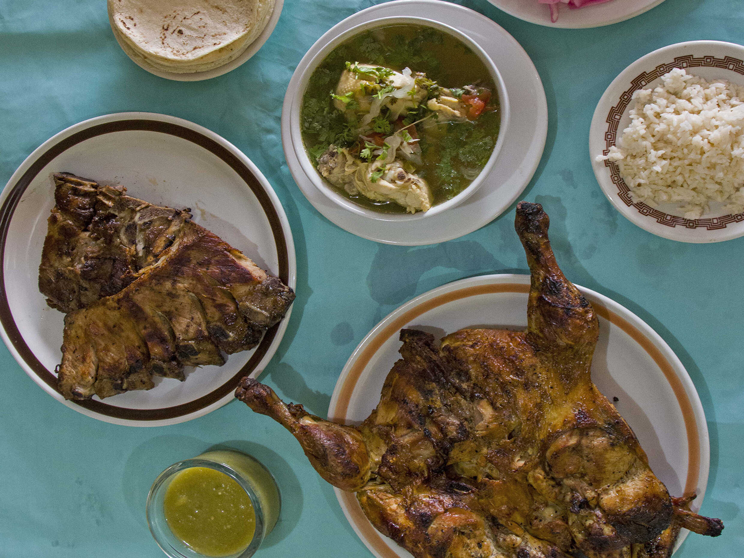 El Pollo Dorado