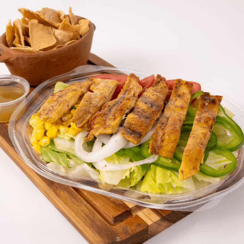 Ensalada del Sur con Pollo