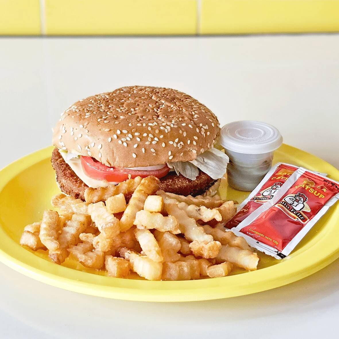 Hamburguesa con Papas A La Francesa