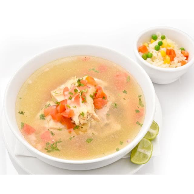 CALDO DE POLLO