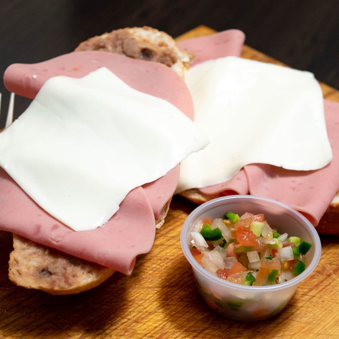 Molletes con Jamón