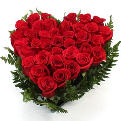 Corazon de Rosas | 48 Rosas (similar a la foto)