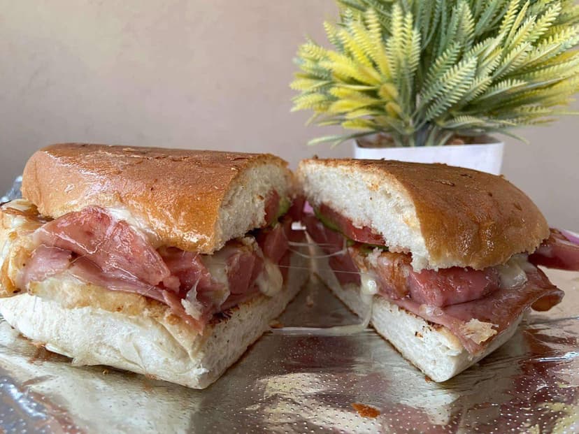 TORTAS LAS PERRONAS