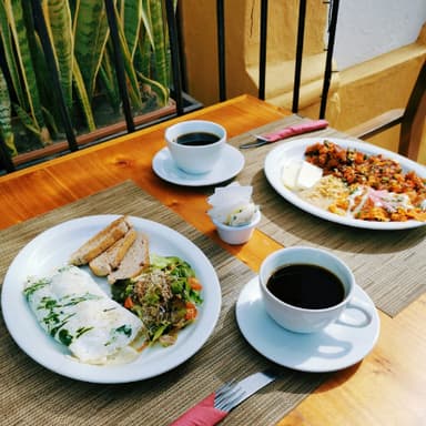 Combo Desayuno Completo 🍳☕