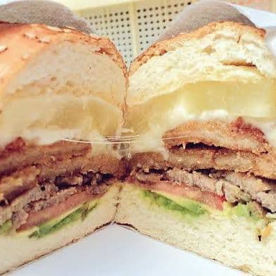 Milanesa con Piña (Hijo del Santo)