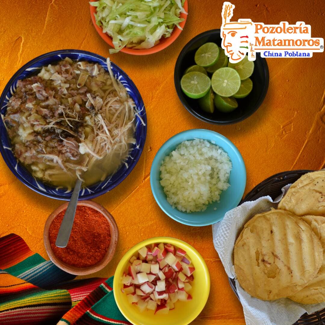 Pozole Blanco Mediano