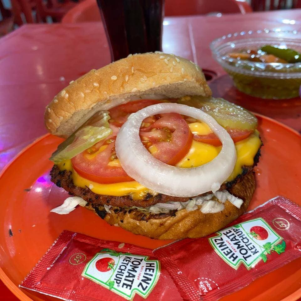 Hamburguesa al Carbon Sencilla