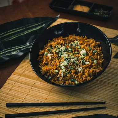 Yakimeshi con Carne y Pollo