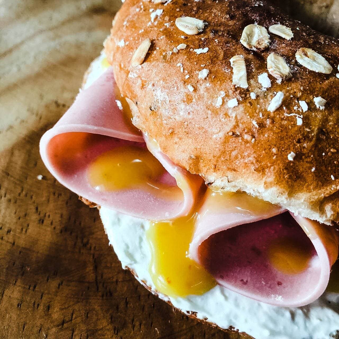 Bagel Ham and Honey