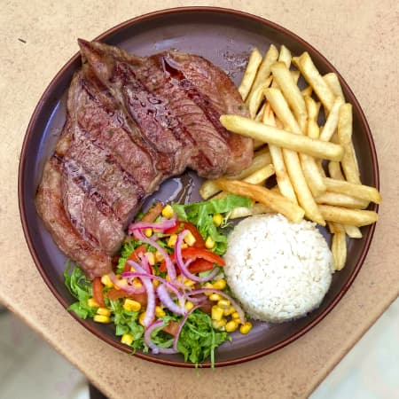 Churrasco  a la Parrilla más Bebida