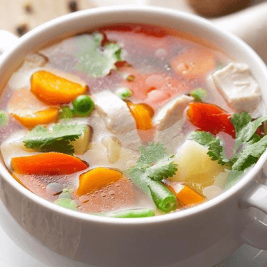 09.Sopa de Pollo con Vegetales