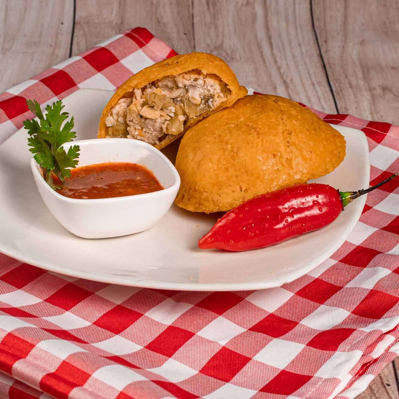 Pastel de Pollo Masa Dulce