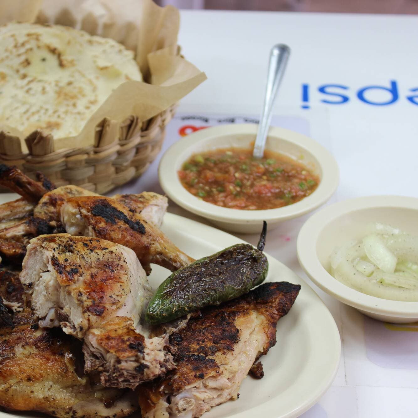 Pollo Completo