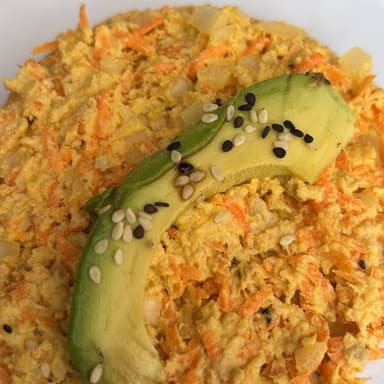 Tostada de Ceviche Molido con mayonesa