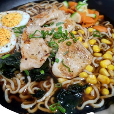 RAMEN DE POLLO