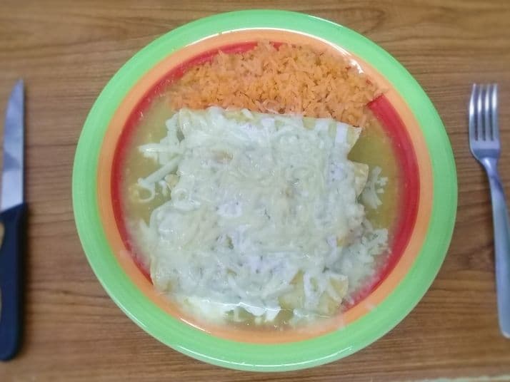 ENCHILADAS SUIZAS (4)