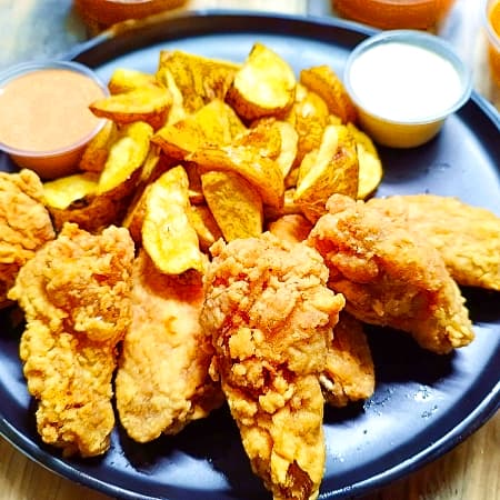 Alitas Crispy 6und+papas nativas