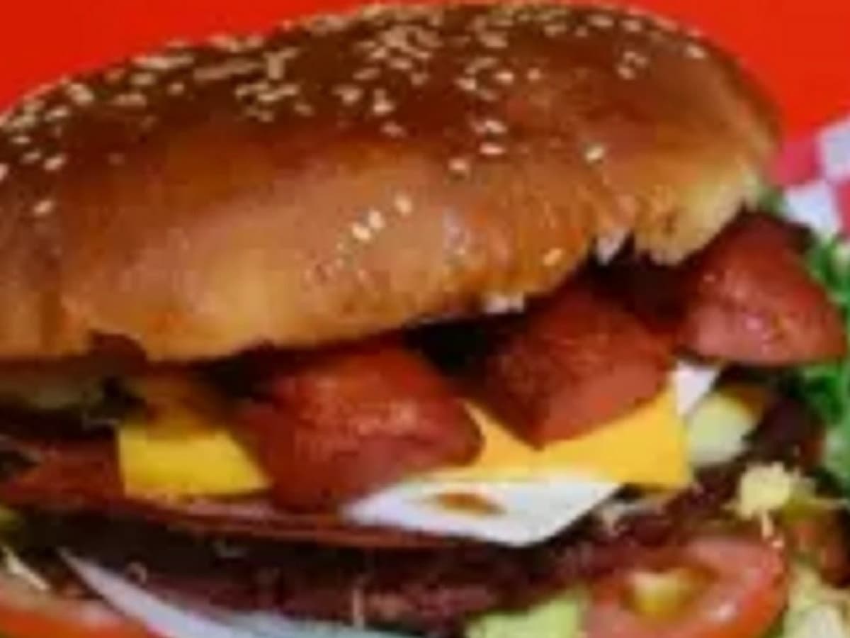 La Cachonda Hot Dogs y Hamburguesas (3 Rios)