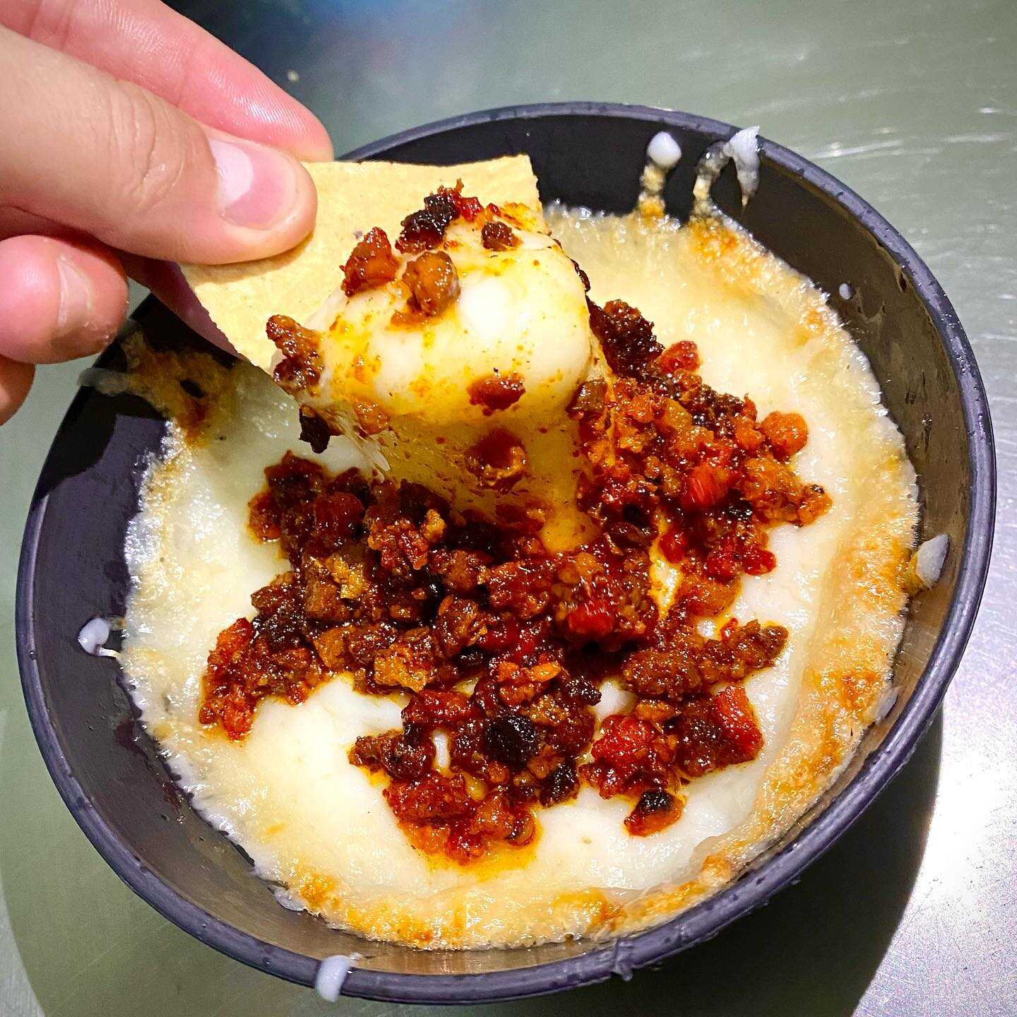 Queso Fundido Con Carne
