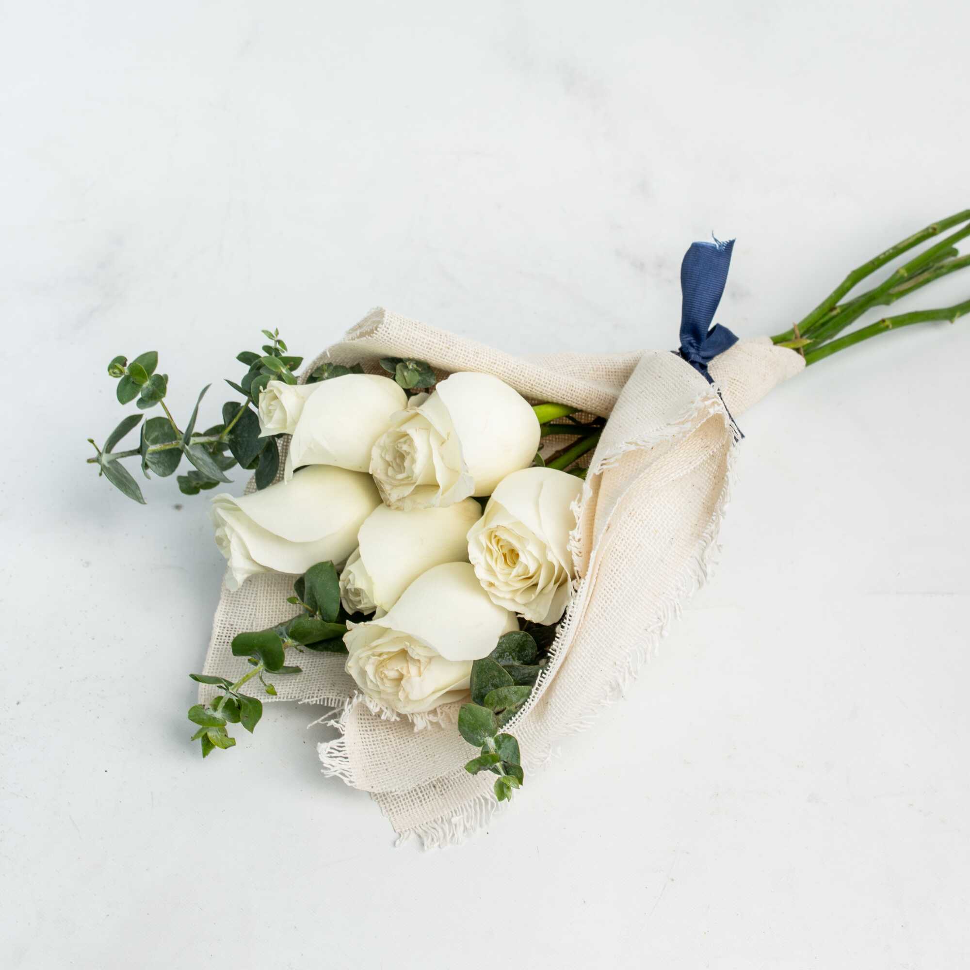 Ramo 6 Rosas Blancas