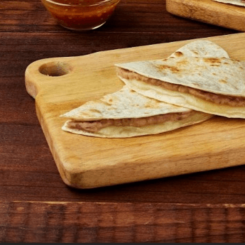 Quesadilla de Harina con Barbacoa