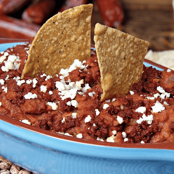 Frijoles Refritos con chorizo