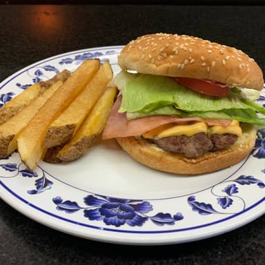 Hamburguesa Clásica
