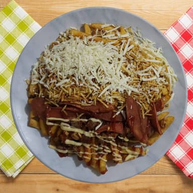 Salchipapa de Pechuga Asada