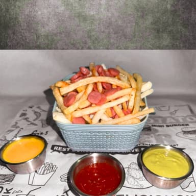 Salchipapa