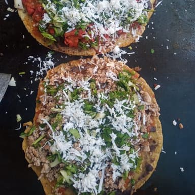Huarache de Huevo Estrellado