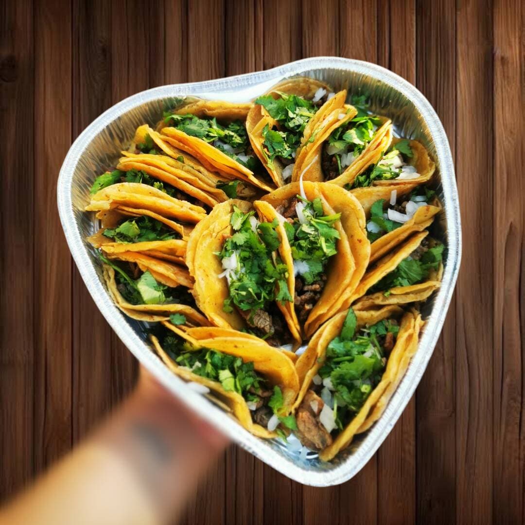 Charola Corazón de Tacos
