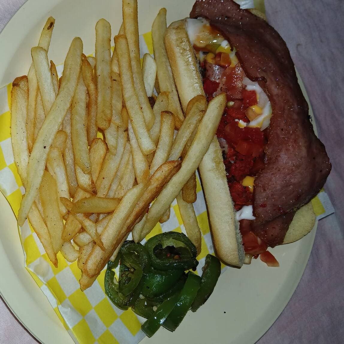 1 Hot Dog Preparado con Papas