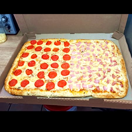 Mega Pizza