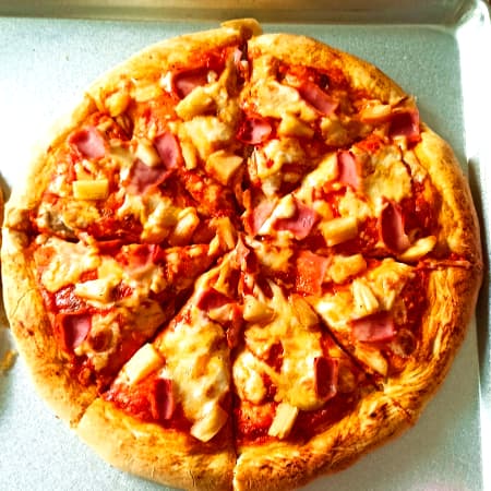 Pizza Hawaiana
