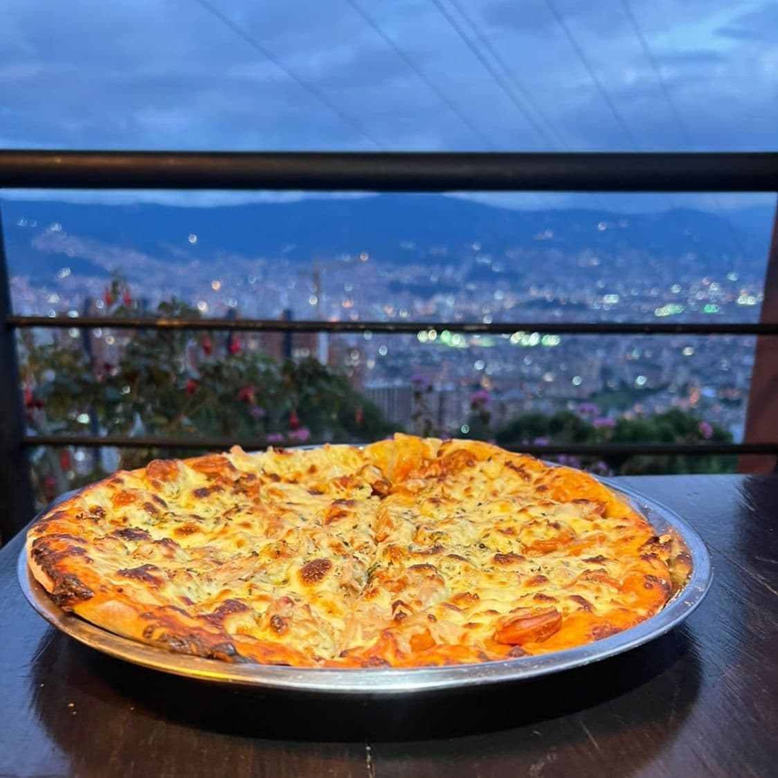 Pizza Personal 4 porciones Orión