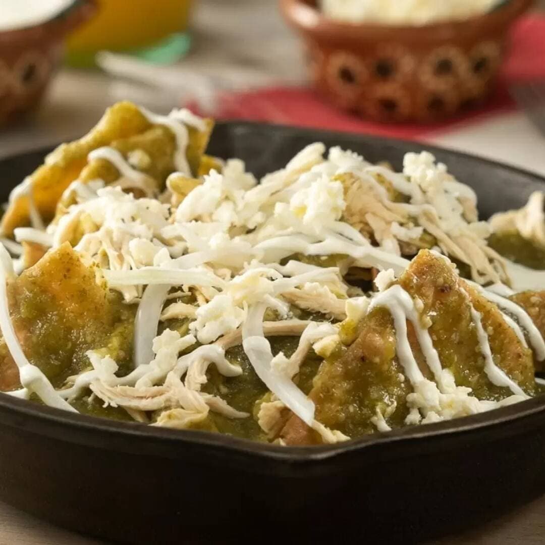 Chilaquiles Verdes con Pollo
