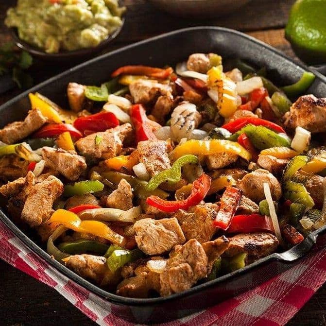 Fajitas de Pechuga Media Orden + Te 500 Ml