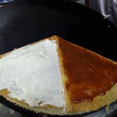 Crepa de Cajeta con Philadelphia