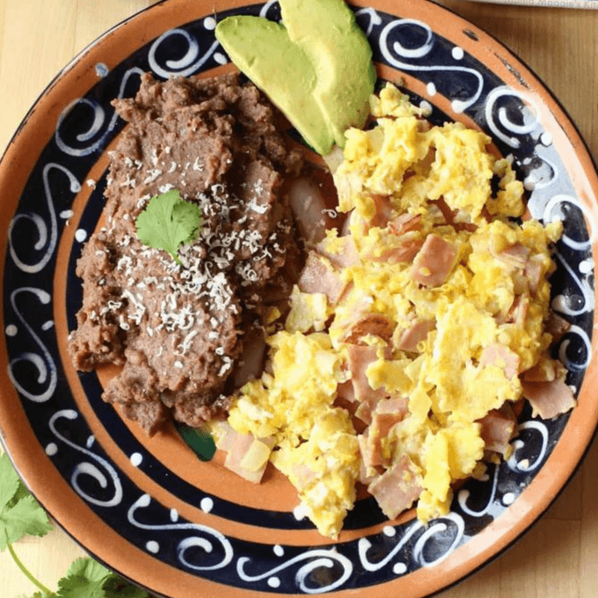 Huevos con Jamón