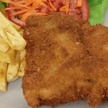 Suprema de pollo + Entrada + Bebida